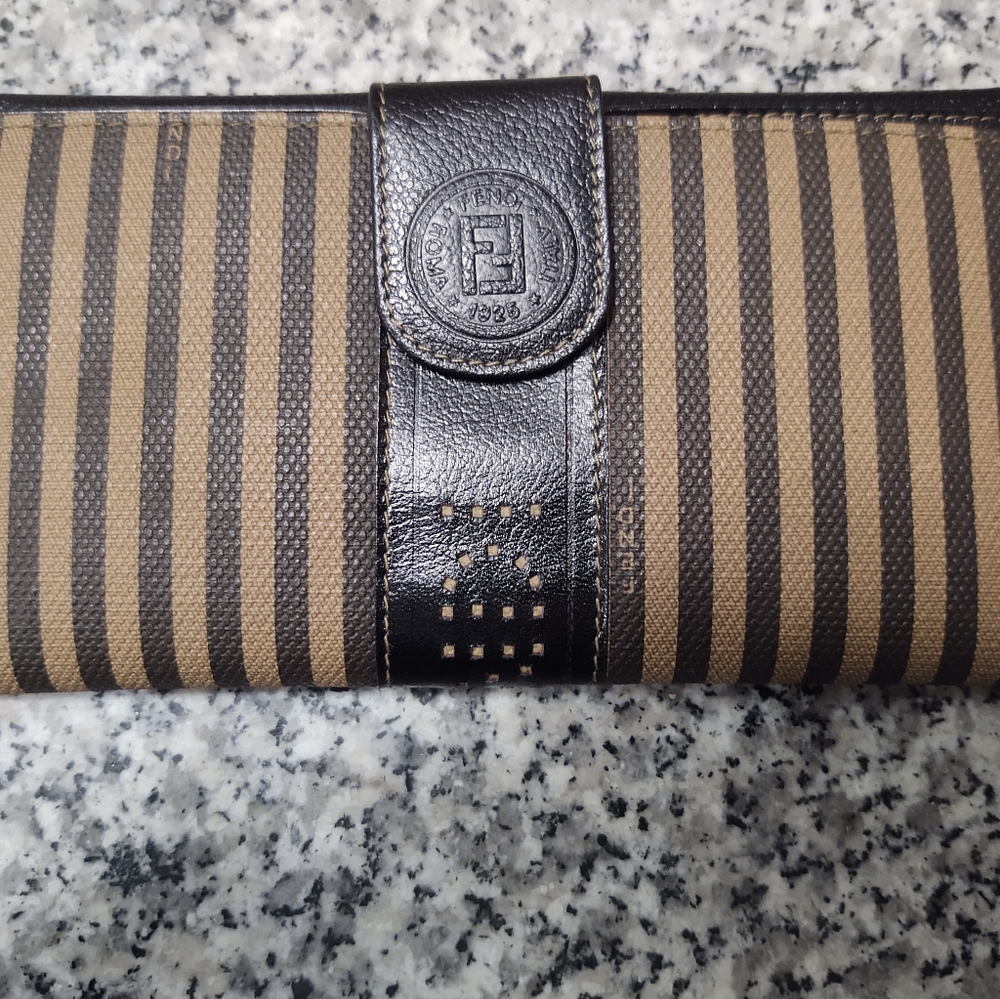 Vintage Fendi wallet